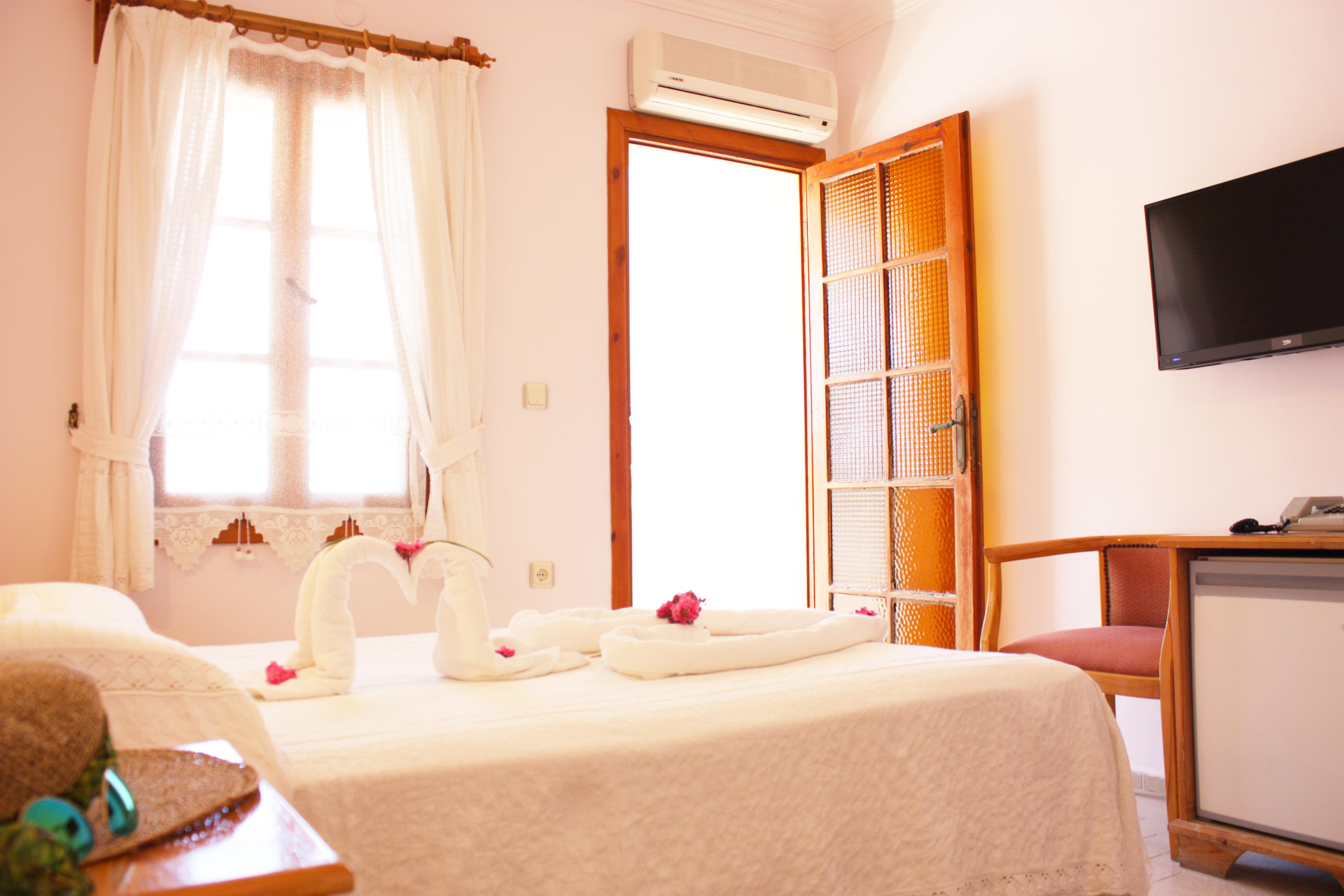 Toloman Hotel Bitez Beach 外观 照片