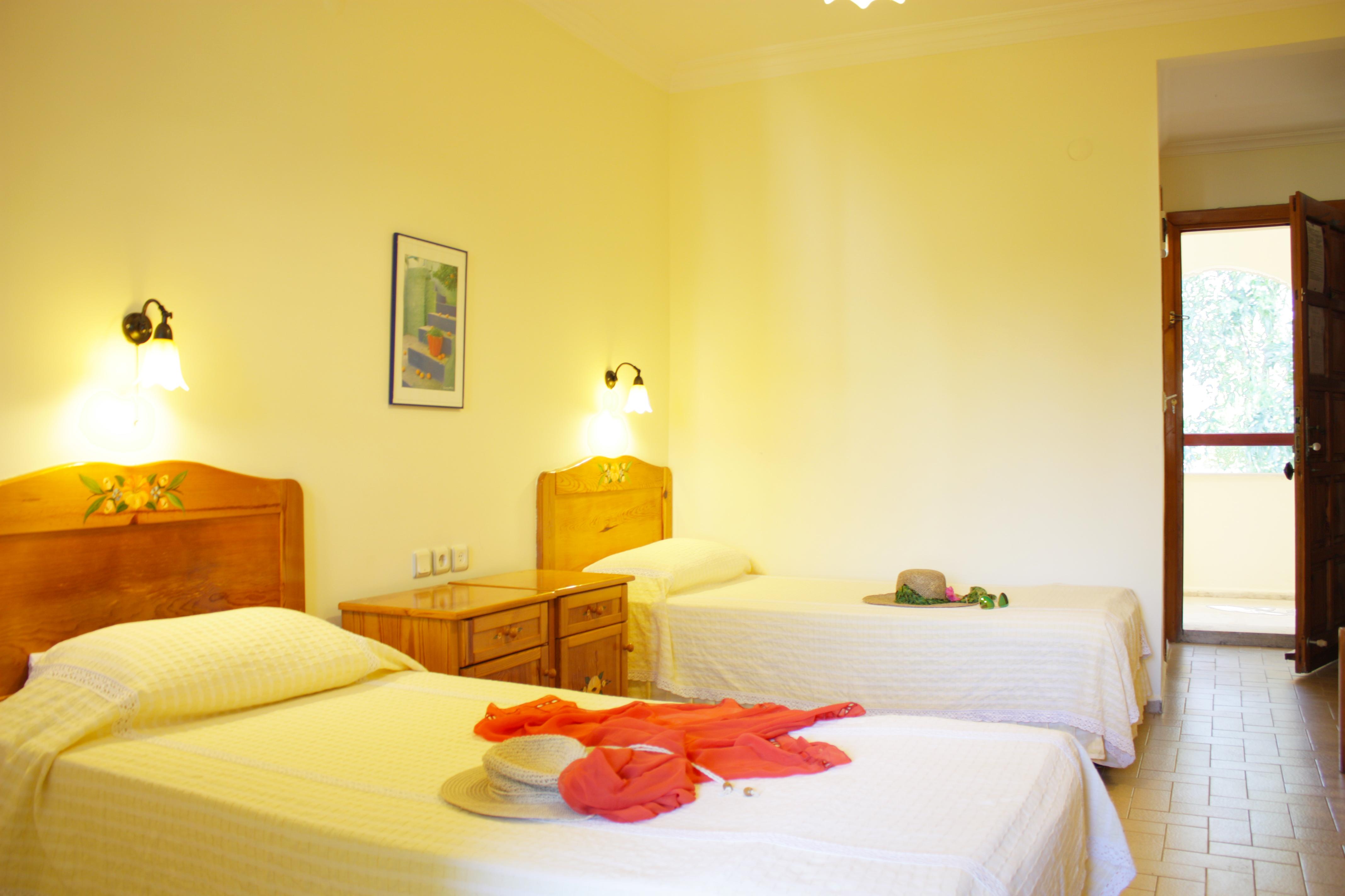 Toloman Hotel Bitez Beach 外观 照片